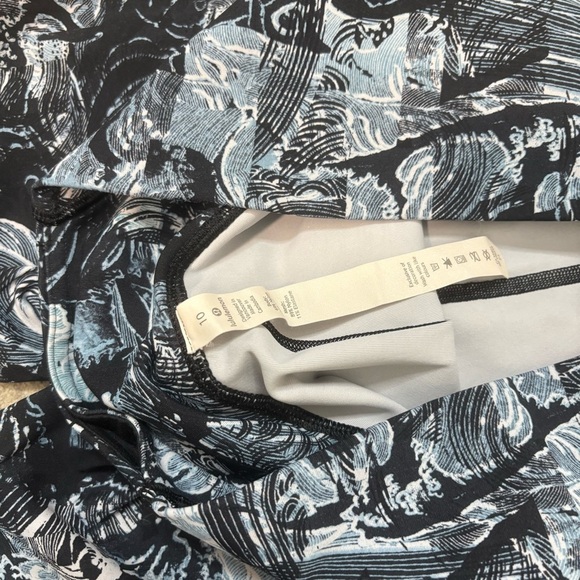 Lululemon Train Times 7/8 Leggings 25” 10 - Picture 4 of 5